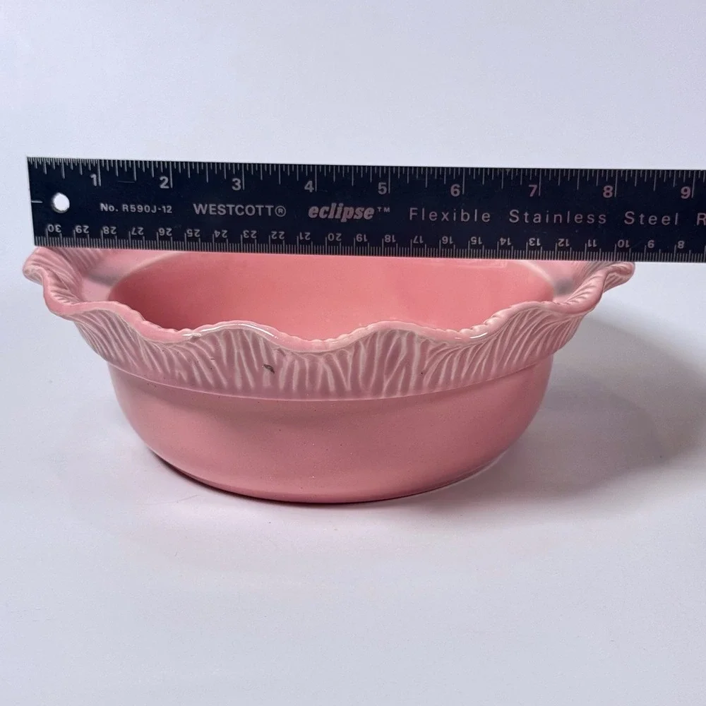 Vintage 1956 Miramar of California Pink Cabbage Leaf Covered Dish 644 Rosebud